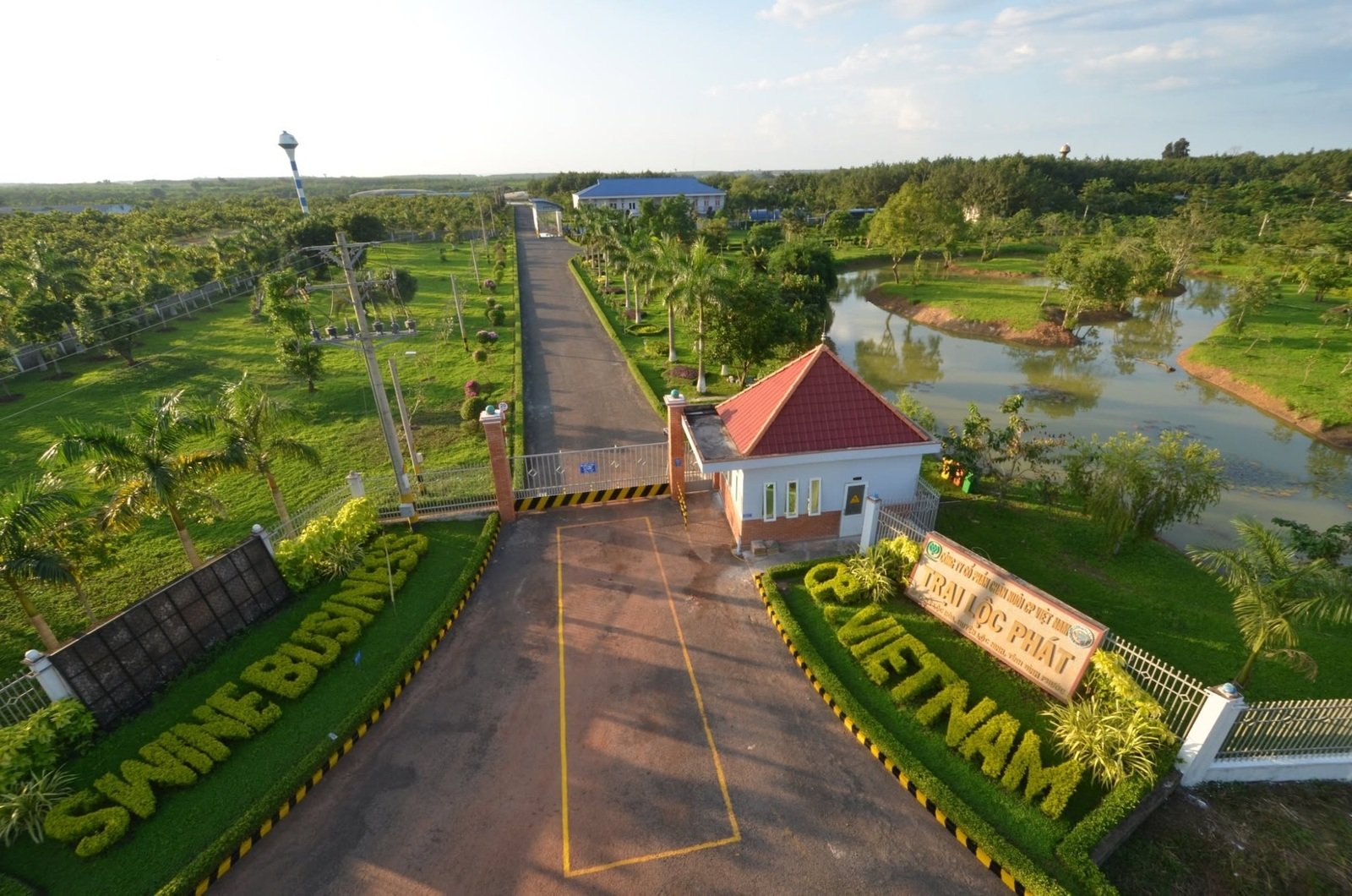 Trang trại ứng dụng mô hình chăn nuôi liên kết theo chuỗi giá trị