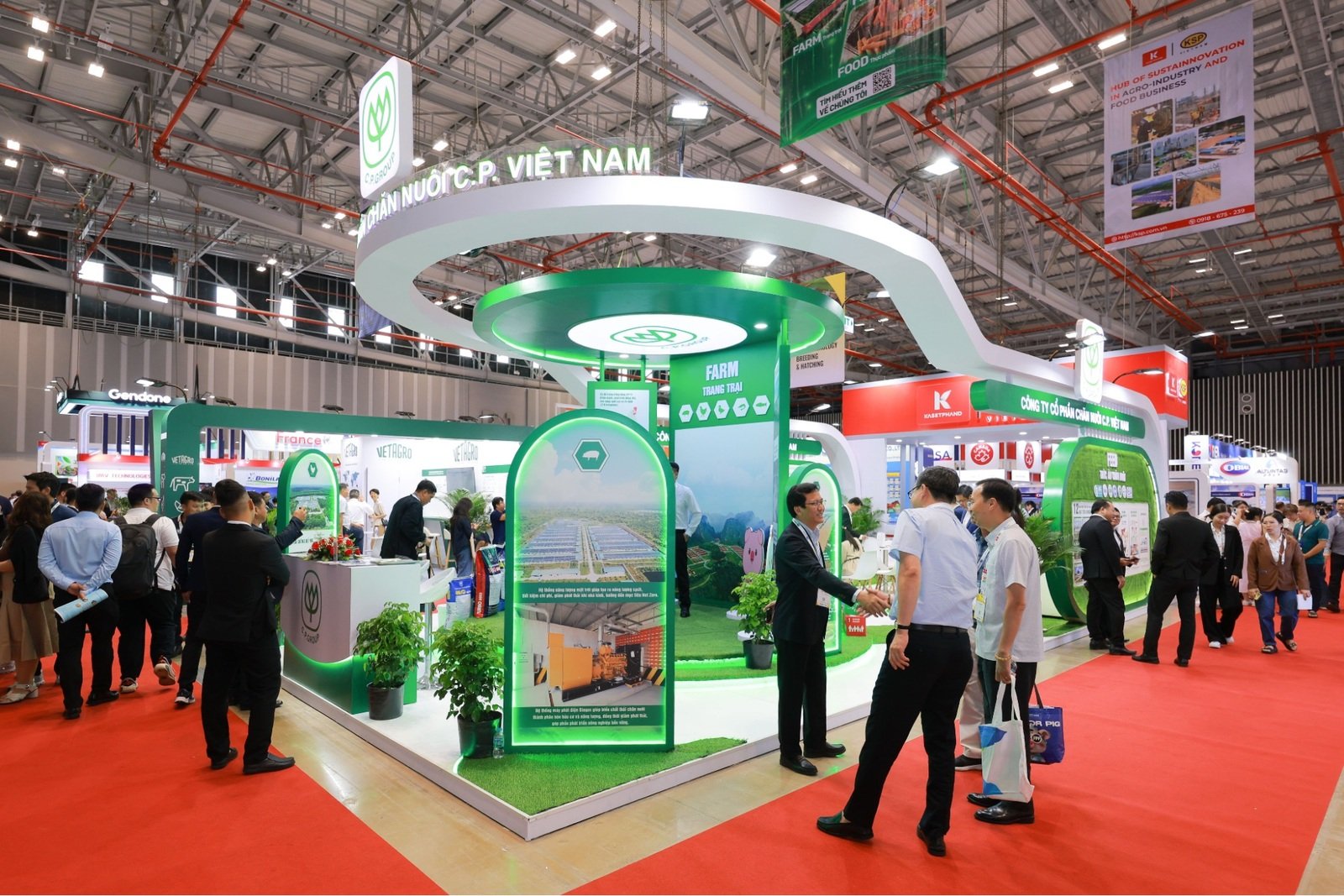 Ứng dụng công nghệ trong mô hình nông nghiệp thông minh tại C.P. Việt Nam